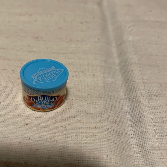 Zuru 5 Surprise Mini Brands - Picture 1 of 7